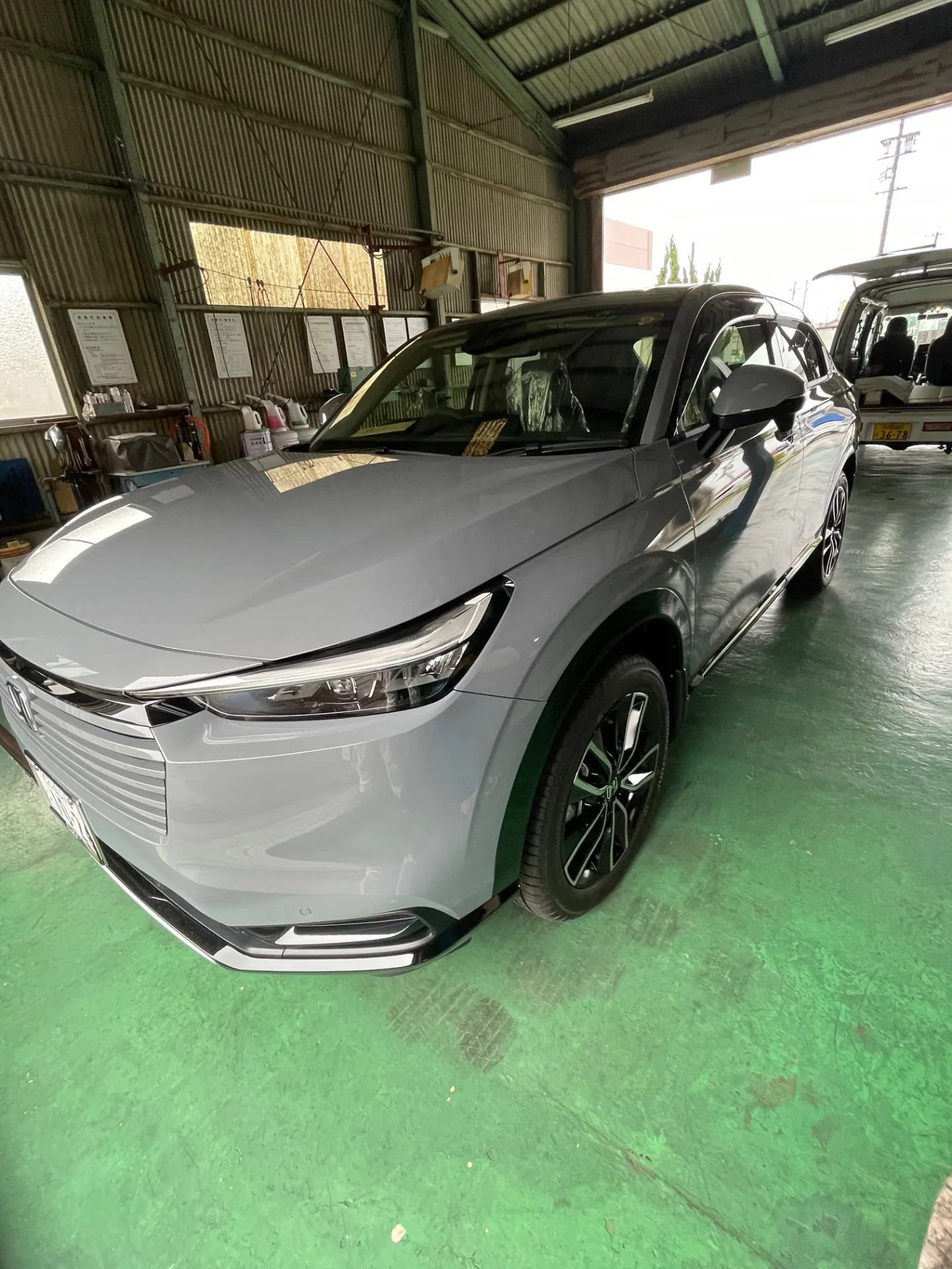 ホンダヴェゼルのカーフィルム