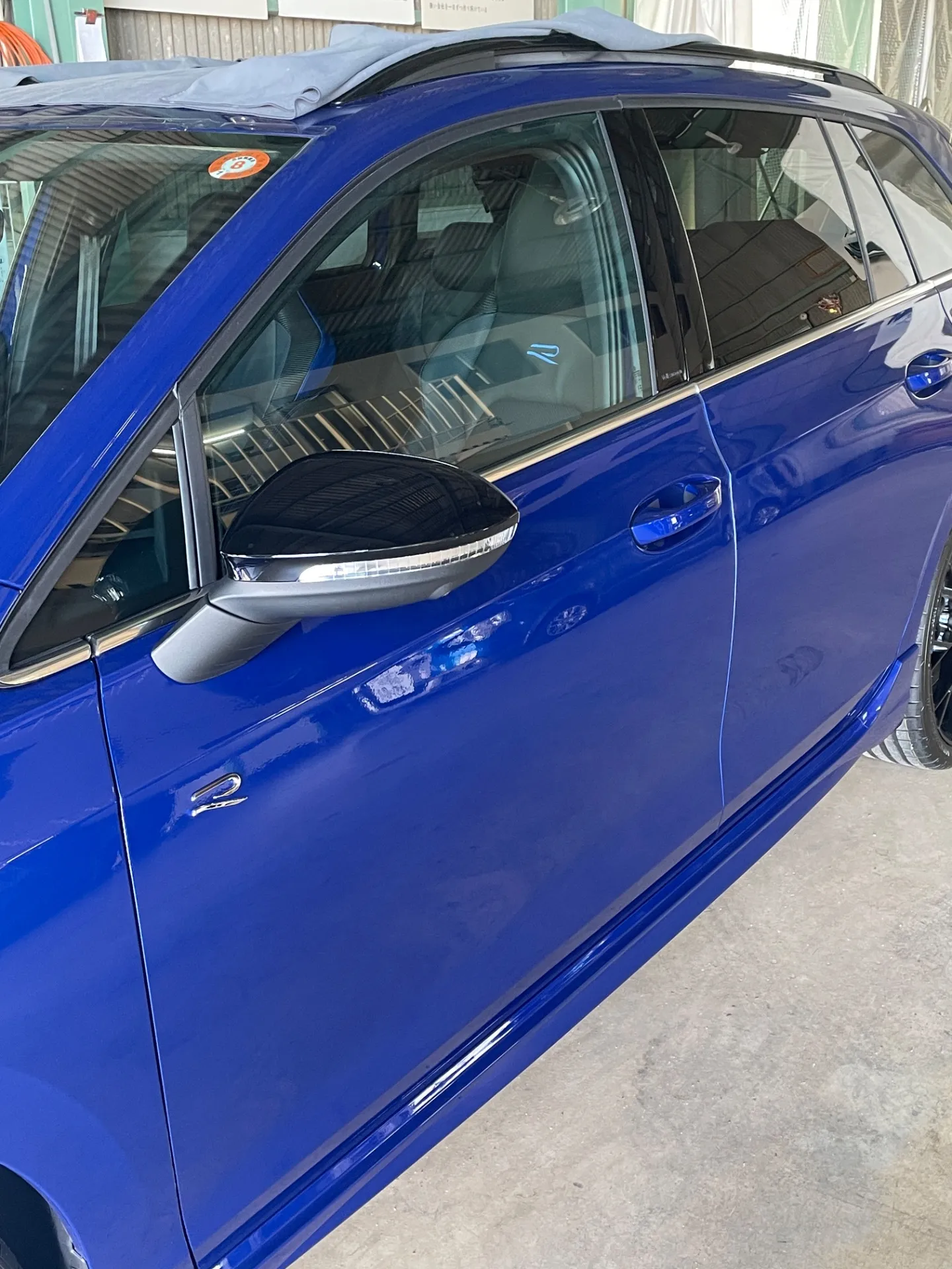 ゴルフＲヴァリアントのプロテクションフィルムとラッピング貼り替え