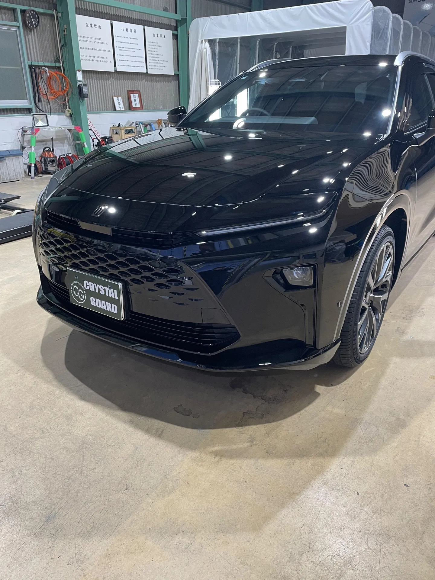 クラウンエステートのボディとアルミホイールコーティング