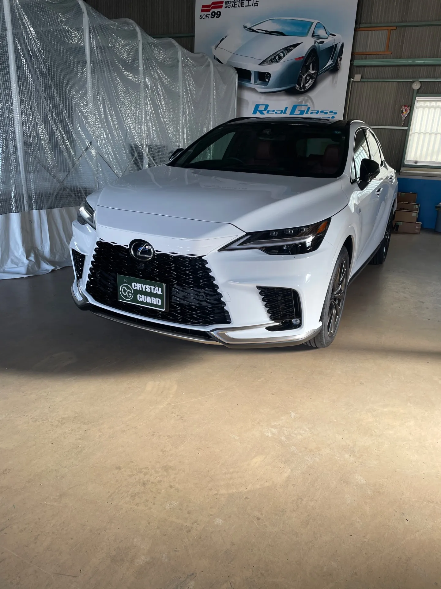 レクサスRXのボディコーティングに遮熱ウインドウフィルム施工