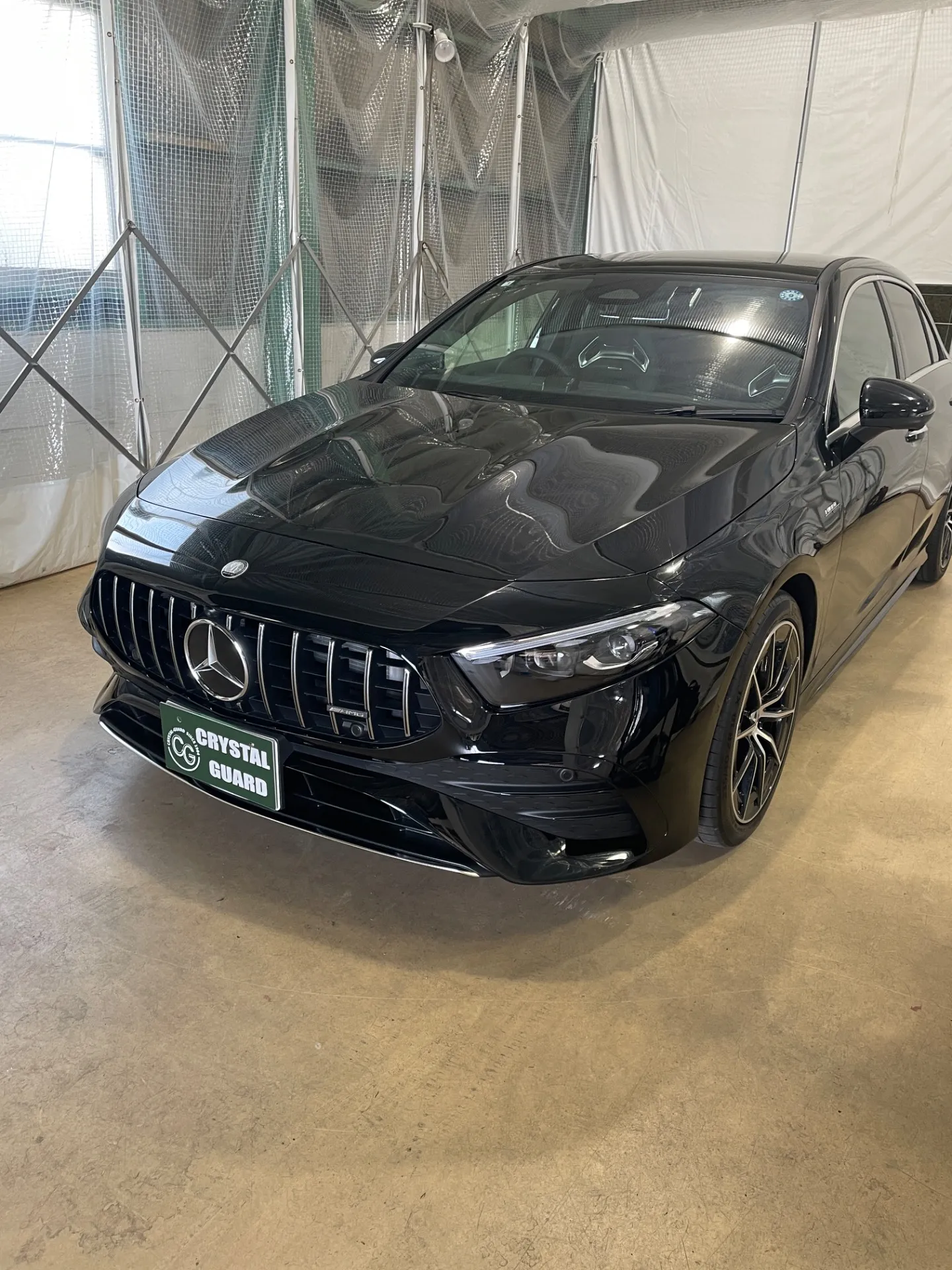 メルセデスベンツA350のブラックアウトラッピング